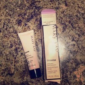 Mary Kay matte foundation